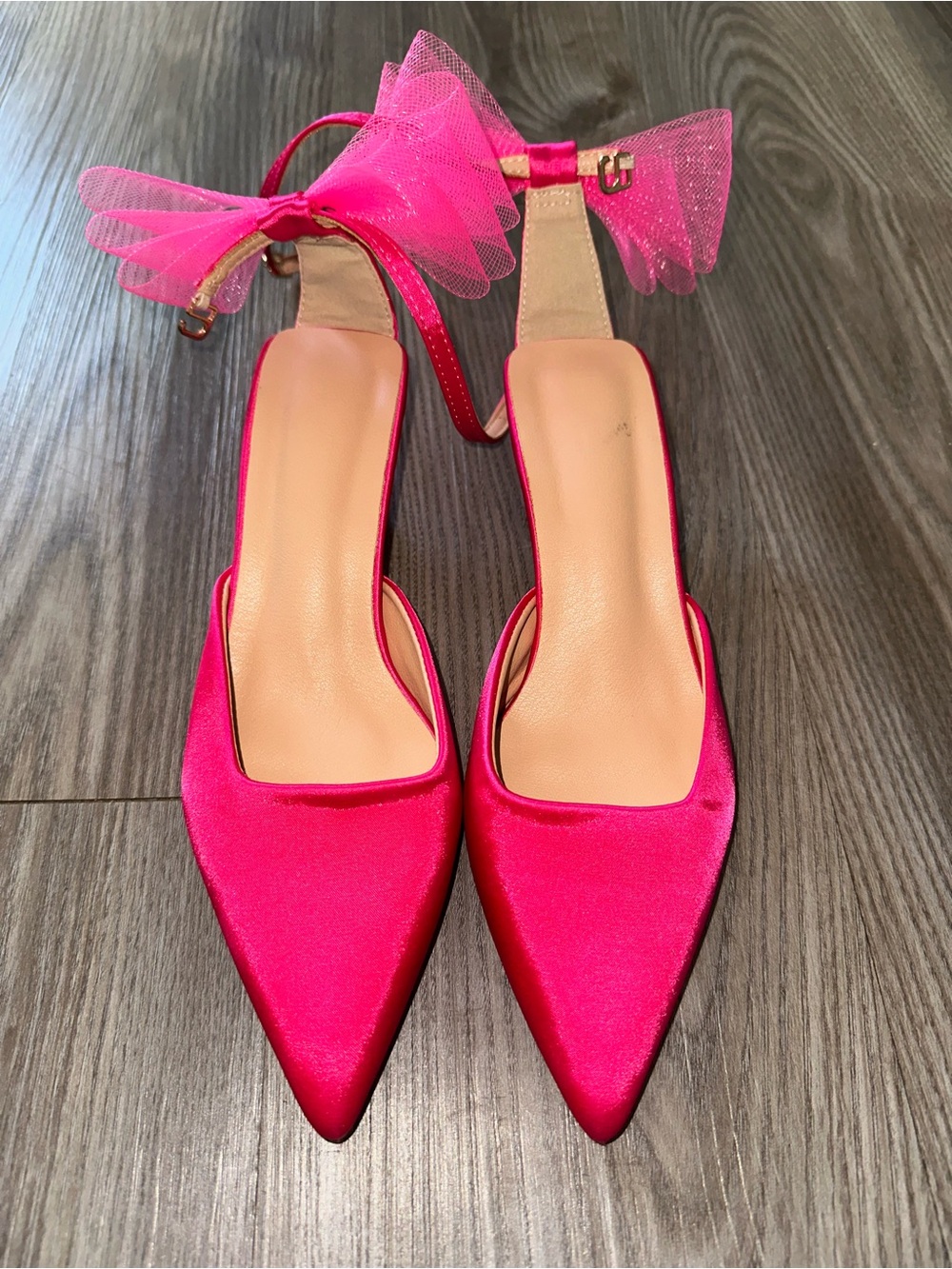 Women’s Satin Pointed-Toe Slingback Heels with Pink Bow